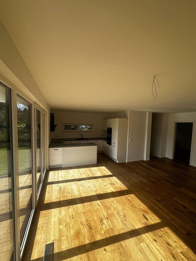 Pronájem bytu 4+1 125 m², Hamburg, Hamburg Pronájem bytu 4+1 125 m², Hamburg, Hamburg