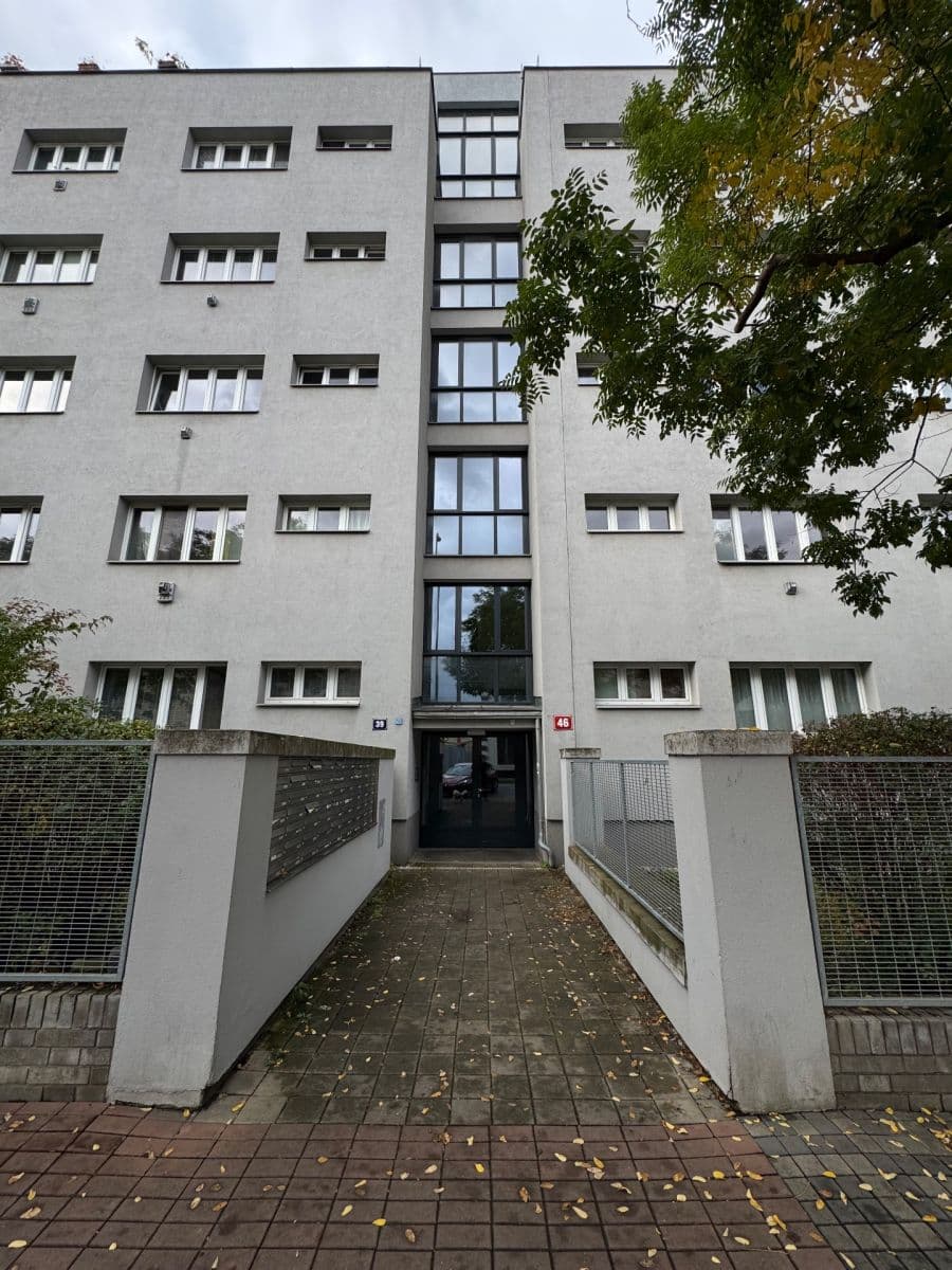 Pronájem bytu 2+kk 42 m², Osadní, Praha, Praha Pronájem bytu 2+kk 42 m², Osadní, Praha, Praha