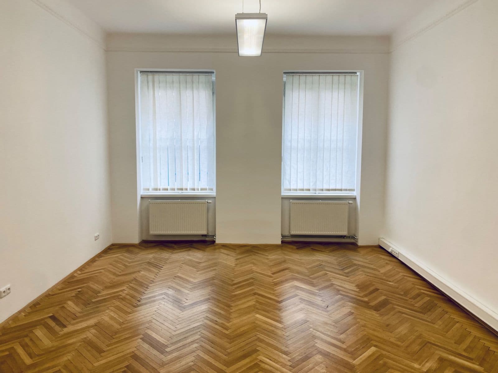 Pronájem nebytového prostoru 60 m², Na Bělidle, Praha, Praha Pronájem nebytového prostoru 60 m², Na Bělidle, Praha, Praha