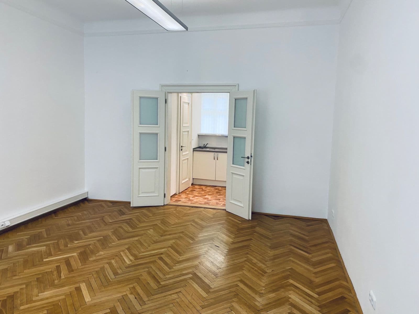 Pronájem nebytového prostoru 60 m², Na Bělidle, Praha, Praha Pronájem nebytového prostoru 60 m², Na Bělidle, Praha, Praha