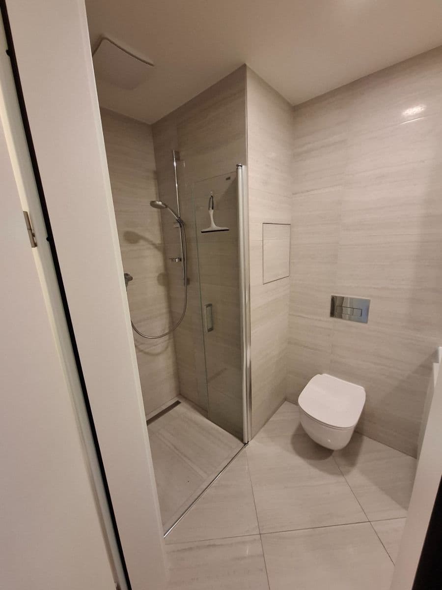 Pronájem bytu 1+kk 30 m², Švehlova, Praha, Praha Pronájem bytu 1+kk 30 m², Švehlova, Praha, Praha