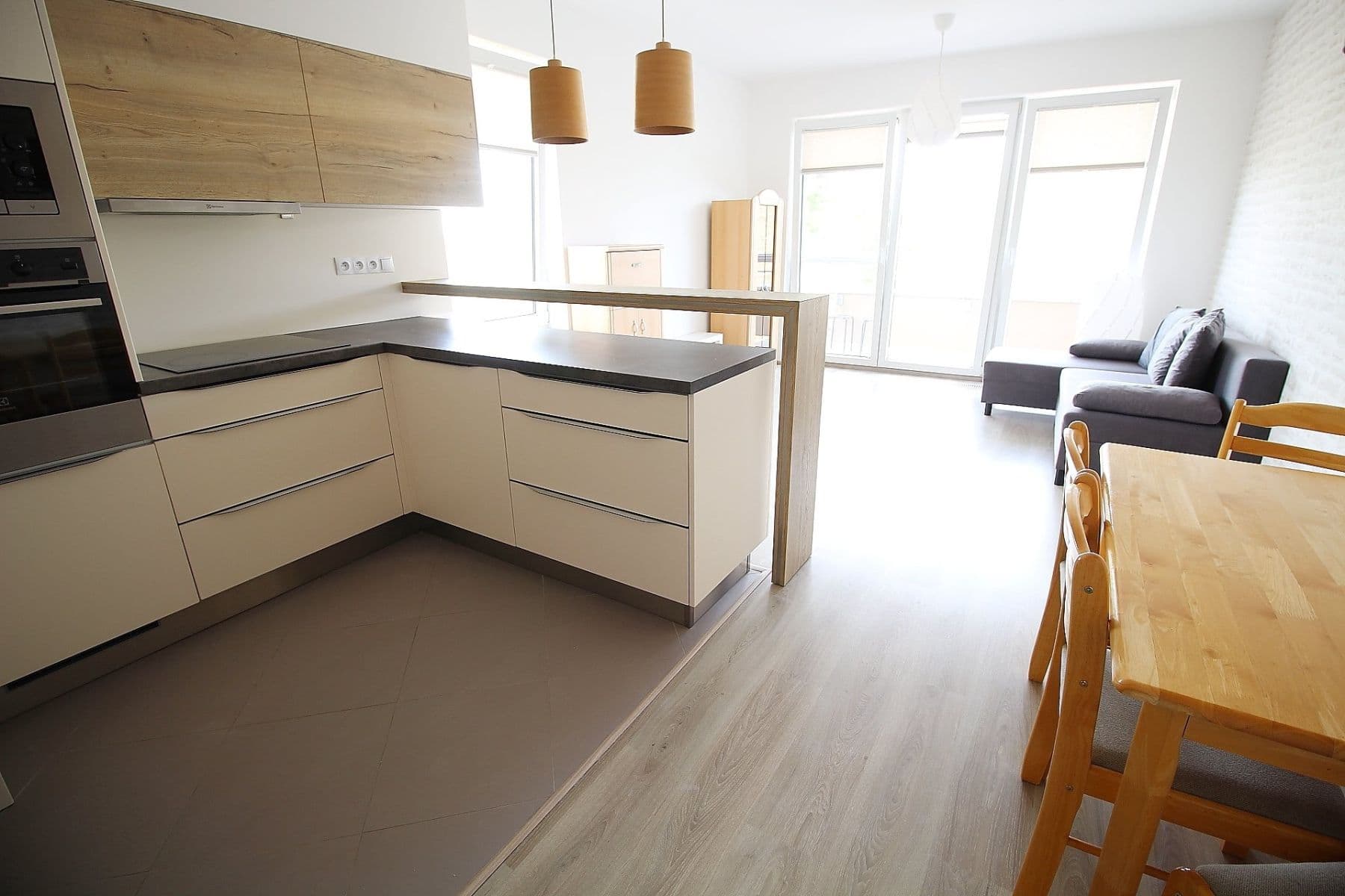 Prodej bytu 2+kk 51 m², Mantovská, Praha, Praha Prodej bytu 2+kk 51 m², Mantovská, Praha, Praha