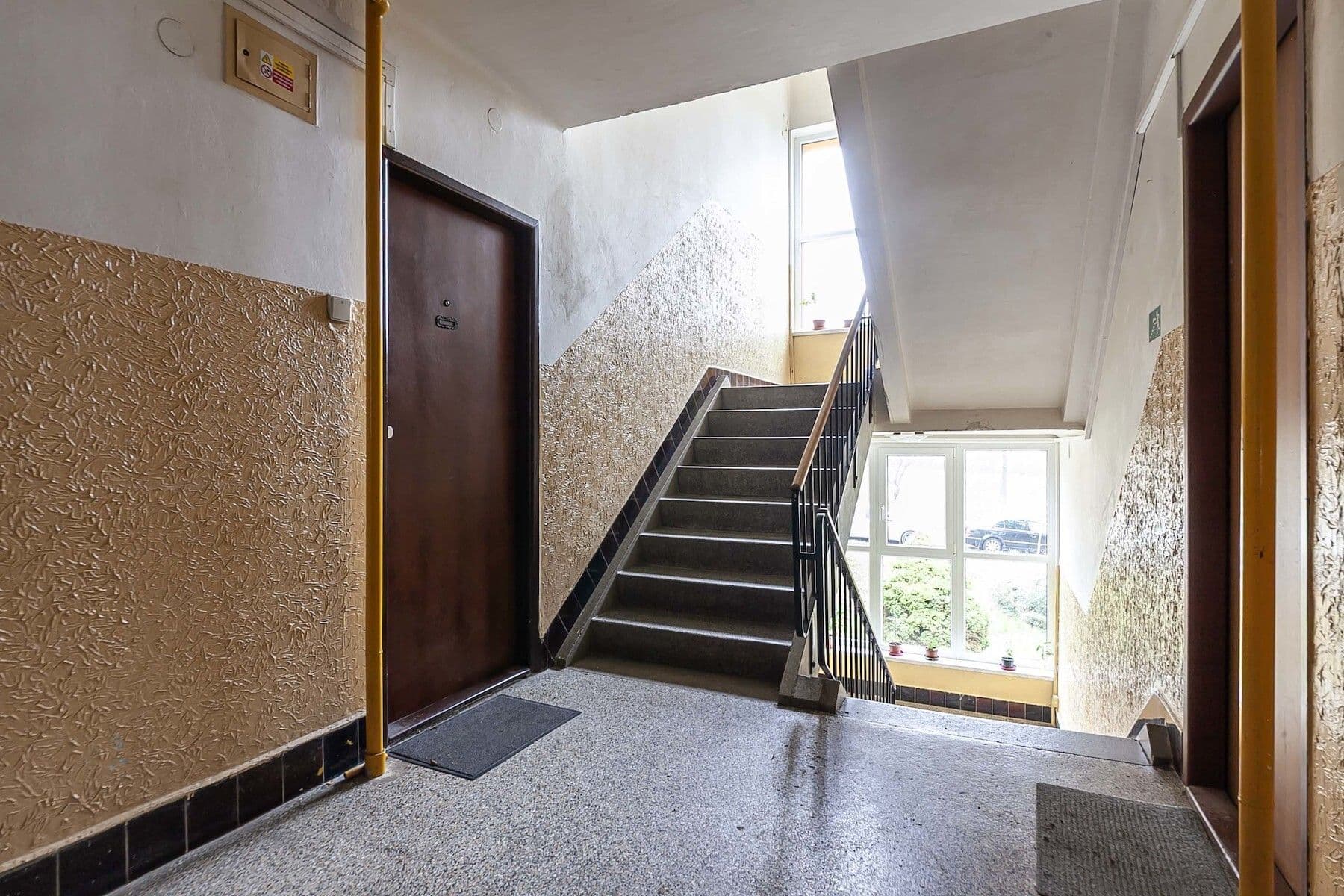 Prodej bytu 1+1 28 m², Mariánská, Příbram, Středočeský kraj Prodej bytu 1+1 28 m², Mariánská, Příbram, Středočeský kraj