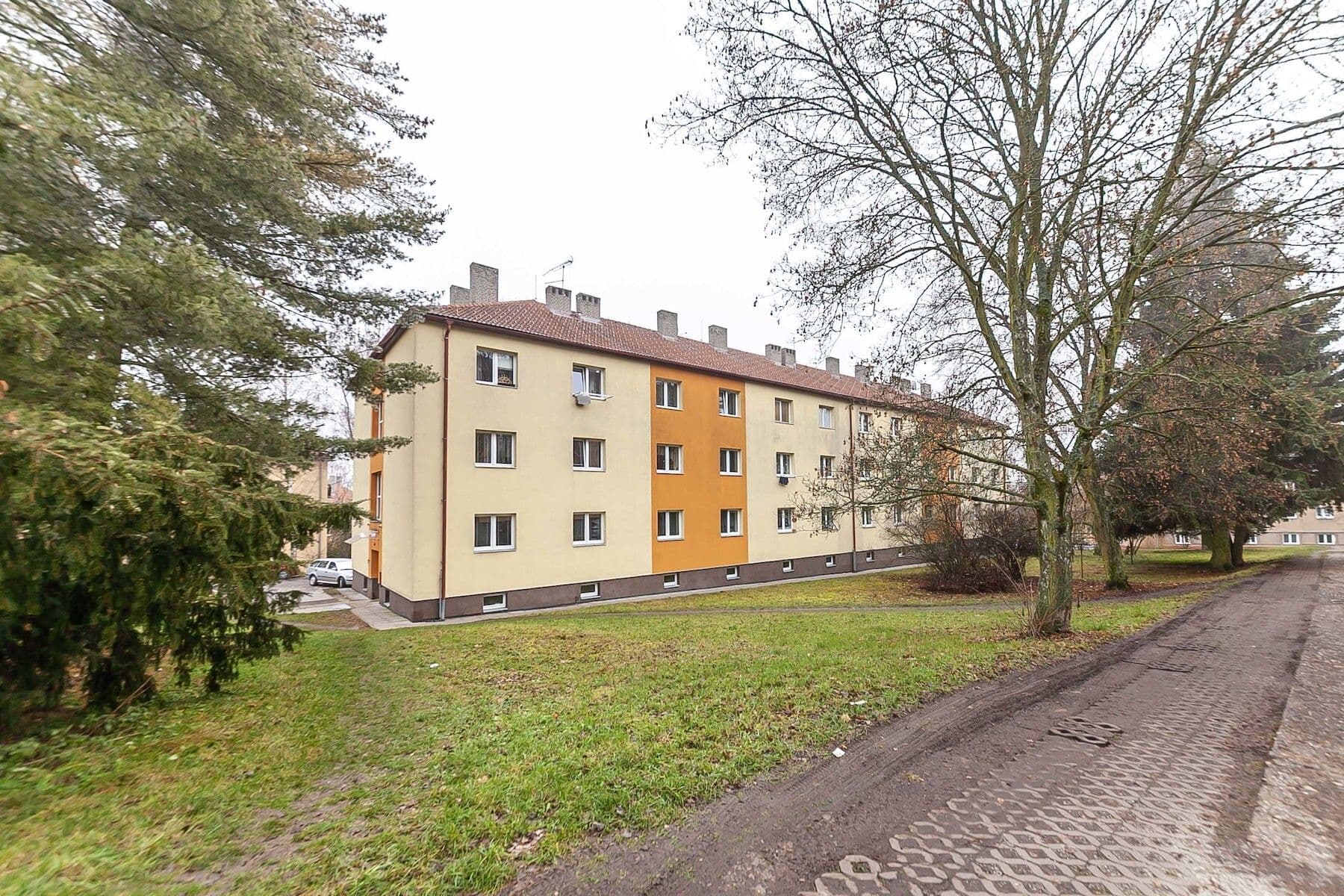Prodej bytu 1+1 28 m², Mariánská, Příbram, Středočeský kraj Prodej bytu 1+1 28 m², Mariánská, Příbram, Středočeský kraj