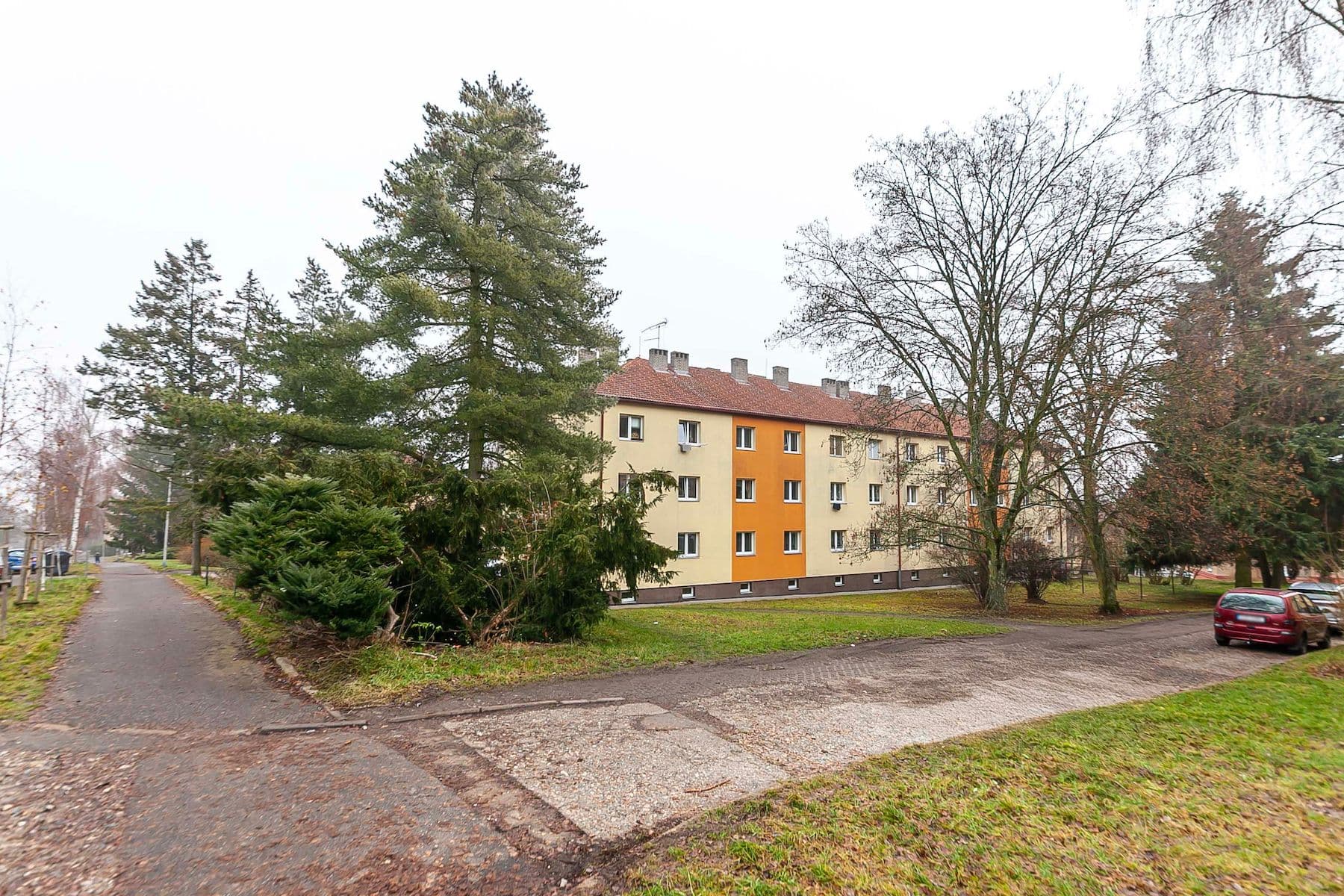 Prodej bytu 1+1 28 m², Mariánská, Příbram, Středočeský kraj Prodej bytu 1+1 28 m², Mariánská, Příbram, Středočeský kraj
