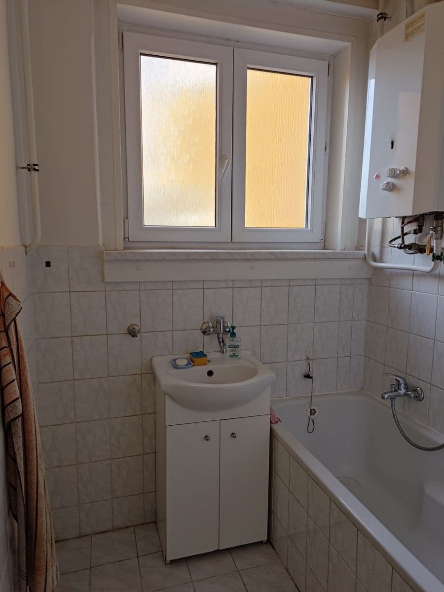 Prodej bytu 2+kk 52 m², Kotkova, Dvůr Králové nad Labem, Královéhradecký kraj Prodej bytu 2+kk 52 m², Kotkova, Dvůr Králové nad Labem, Královéhradecký kraj