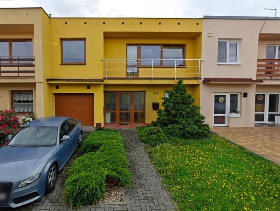 Pronájem domu 144 m², pozemek 406 m², Sad míru, Uničov, Olomoucký kraj Pronájem domu 144 m², pozemek 406 m², Sad míru, Uničov, Olomoucký kraj