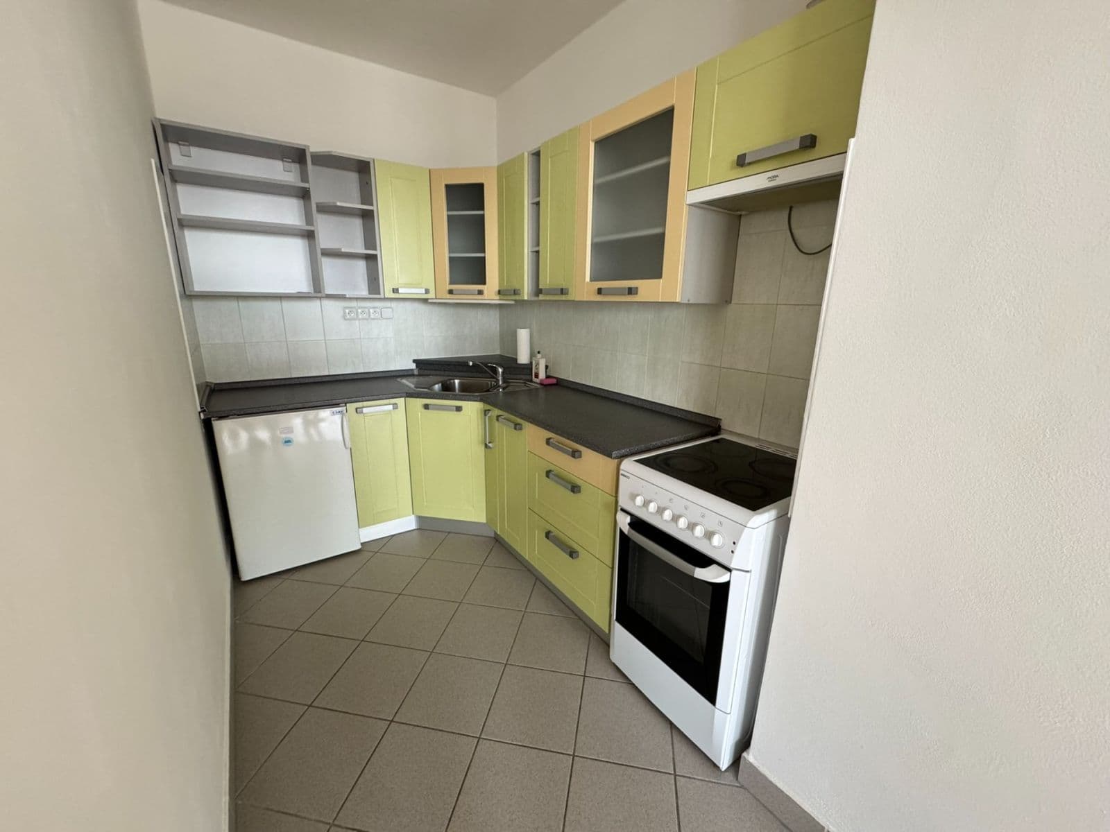 Pronájem bytu 1+kk 46 m², Dusíkova, Brno, Jihomoravský kraj Pronájem bytu 1+kk 46 m², Dusíkova, Brno, Jihomoravský kraj