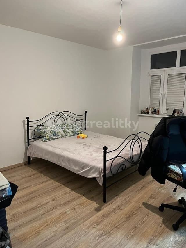 Pronájem bytu 2+1 44 m², U Družstev, Praha, Praha Pronájem bytu 2+1 44 m², U Družstev, Praha, Praha