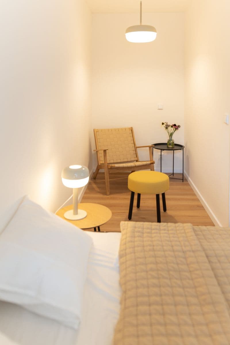 Pronájem bytu 30 m², Nad Lávkou, Praha, Praha Pronájem bytu 30 m², Nad Lávkou, Praha, Praha