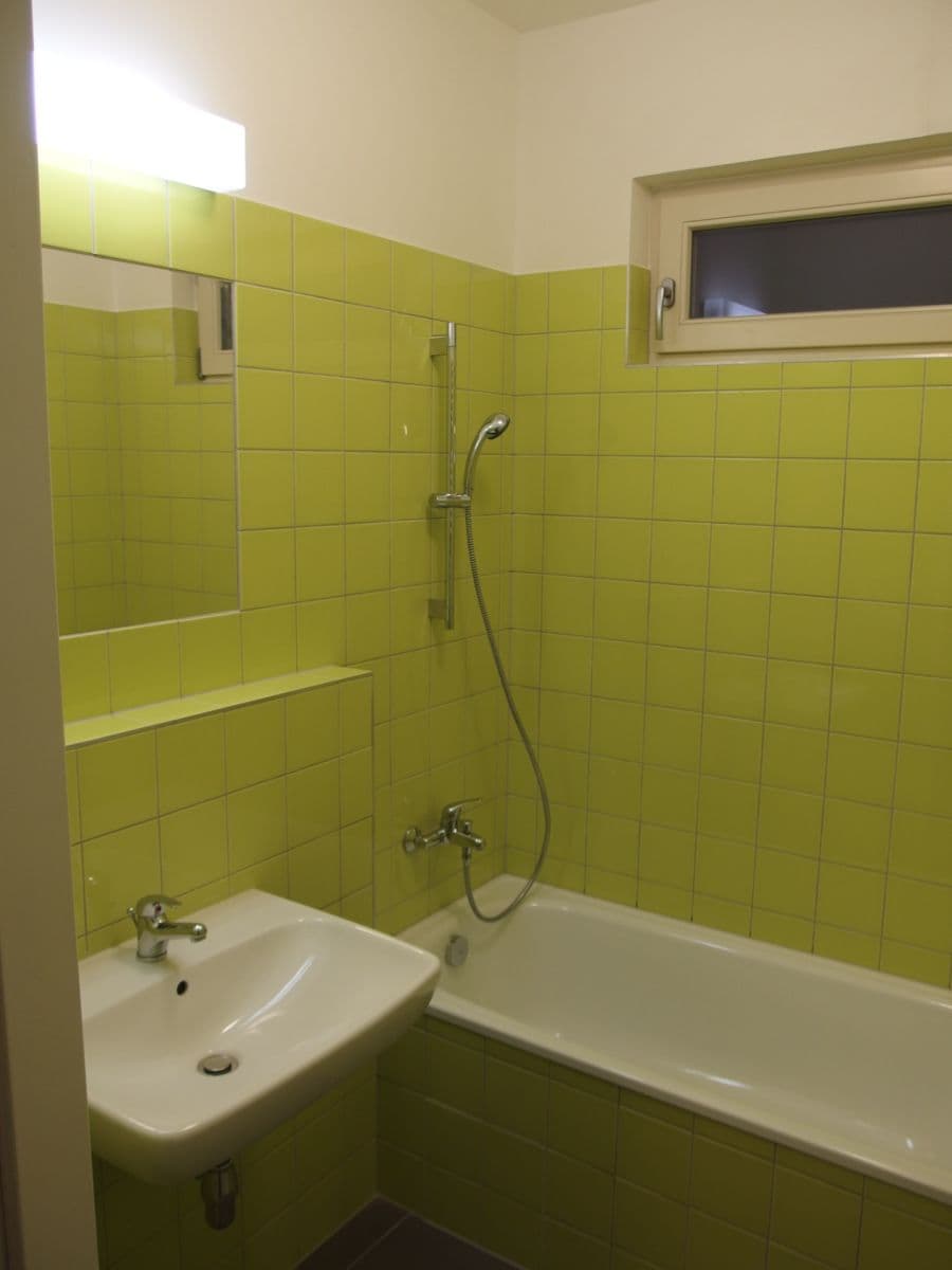 Pronájem bytu 2+kk 43 m², U Kněžské louky, Praha, Praha Pronájem bytu 2+kk 43 m², U Kněžské louky, Praha, Praha