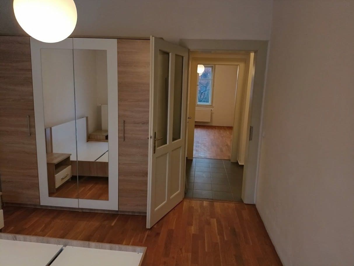 Pronájem bytu 2+kk 43 m², U Kněžské louky, Praha, Praha Pronájem bytu 2+kk 43 m², U Kněžské louky, Praha, Praha