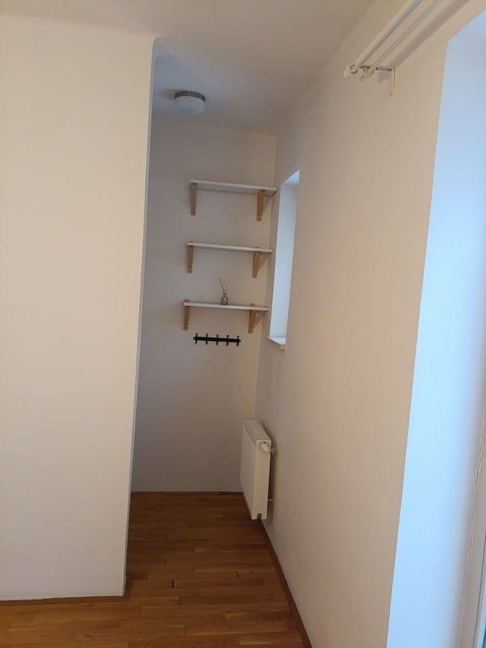 Pronájem bytu 2+kk 43 m², U Kněžské louky, Praha, Praha Pronájem bytu 2+kk 43 m², U Kněžské louky, Praha, Praha