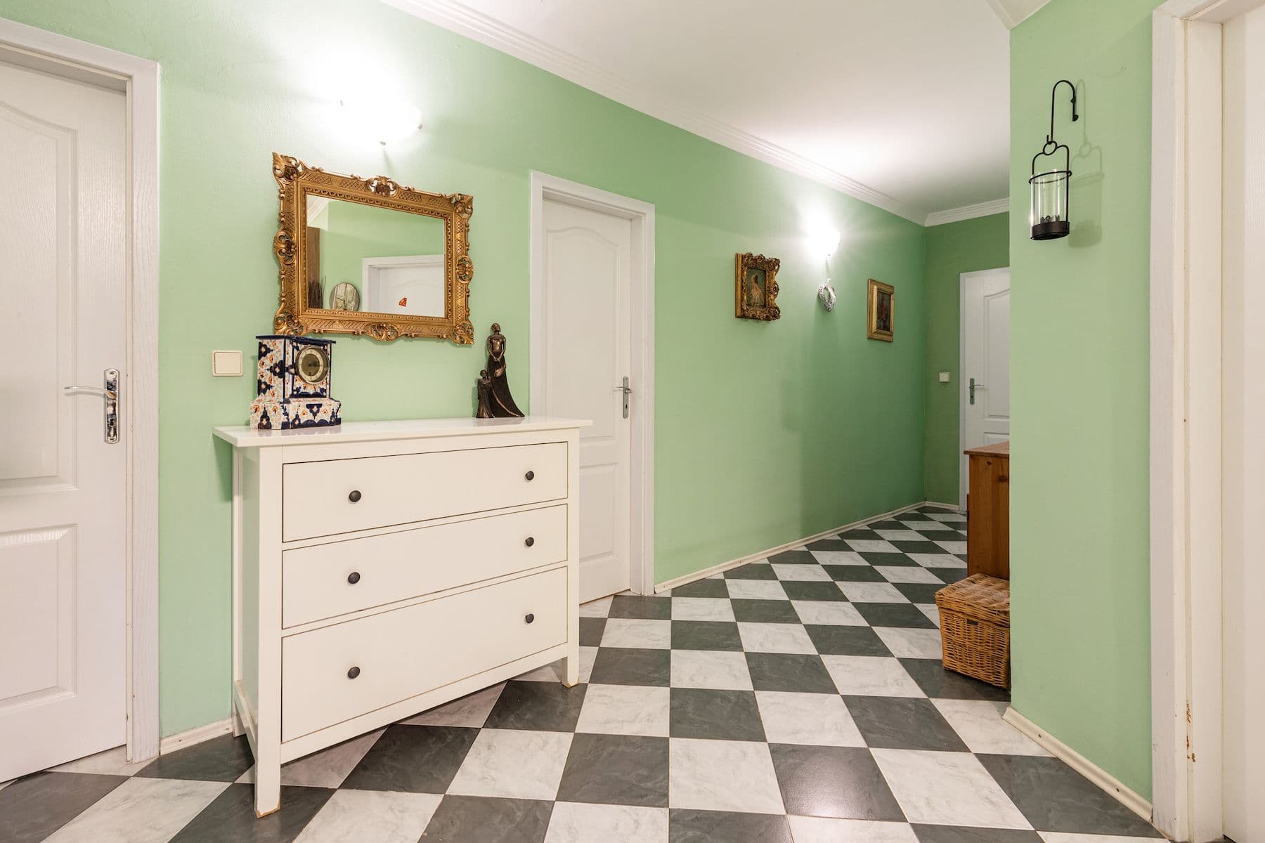 Prodej domu 247 m², pozemek 478 m², Zenklova, Praha, Praha Prodej domu 247 m², pozemek 478 m², Zenklova, Praha, Praha