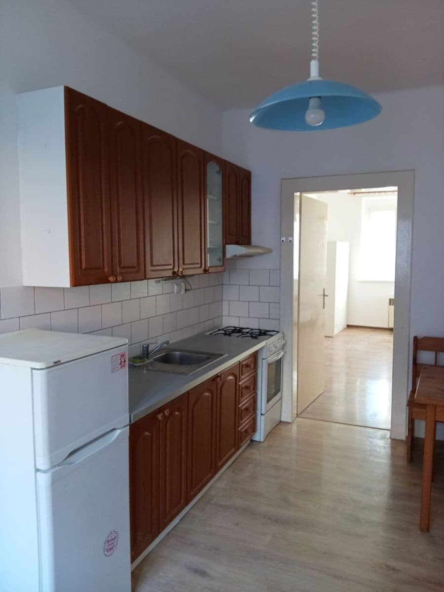 Pronájem bytu 1+1 42 m², Ke Strašnické, Praha, Praha Pronájem bytu 1+1 42 m², Ke Strašnické, Praha, Praha
