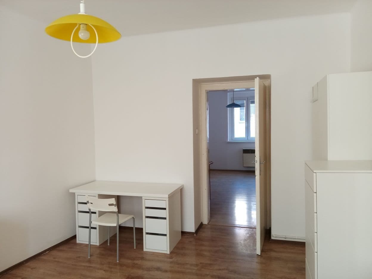 Pronájem bytu 1+1 42 m², Ke Strašnické, Praha, Praha Pronájem bytu 1+1 42 m², Ke Strašnické, Praha, Praha