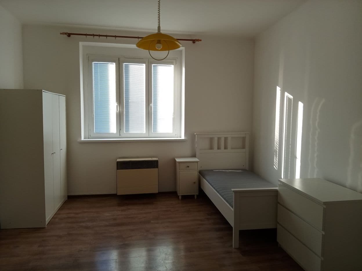 Pronájem bytu 1+1 42 m², Ke Strašnické, Praha, Praha Pronájem bytu 1+1 42 m², Ke Strašnické, Praha, Praha