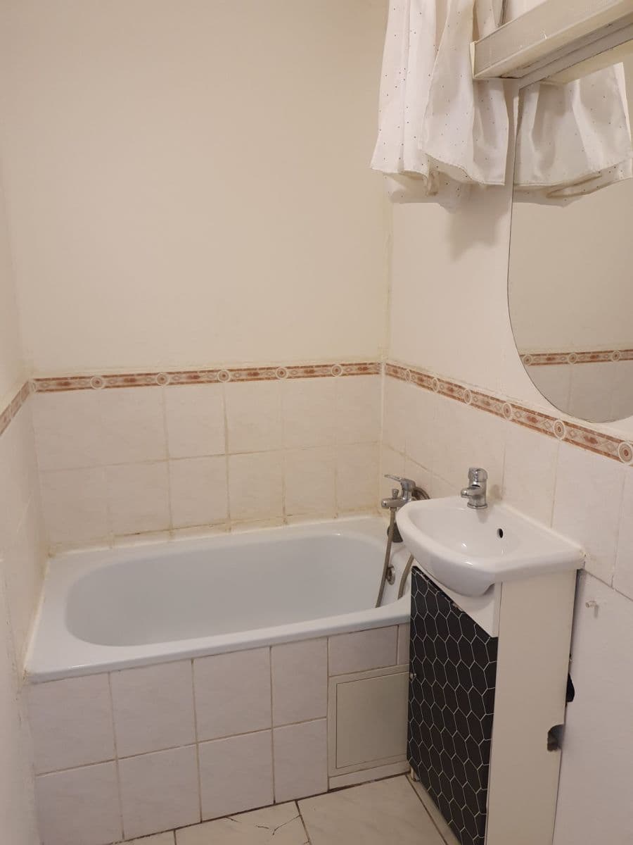 Prodej bytu 1+1 49 m², 28. října, Ostrava, Moravskoslezský kraj Prodej bytu 1+1 49 m², 28. října, Ostrava, Moravskoslezský kraj