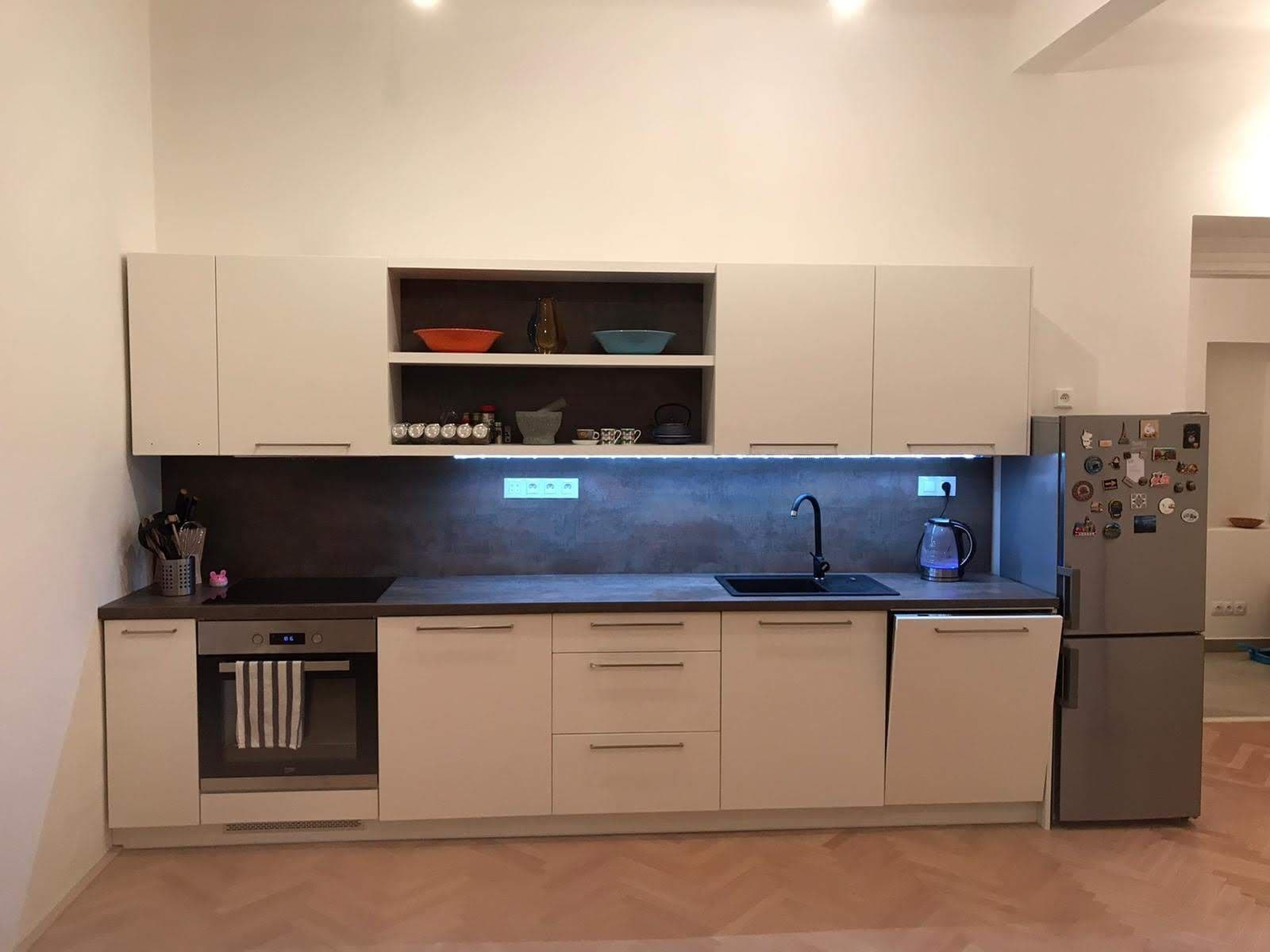 Pronájem bytu 2+kk 40 m², Tolstého, Praha, Praha Pronájem bytu 2+kk 40 m², Tolstého, Praha, Praha