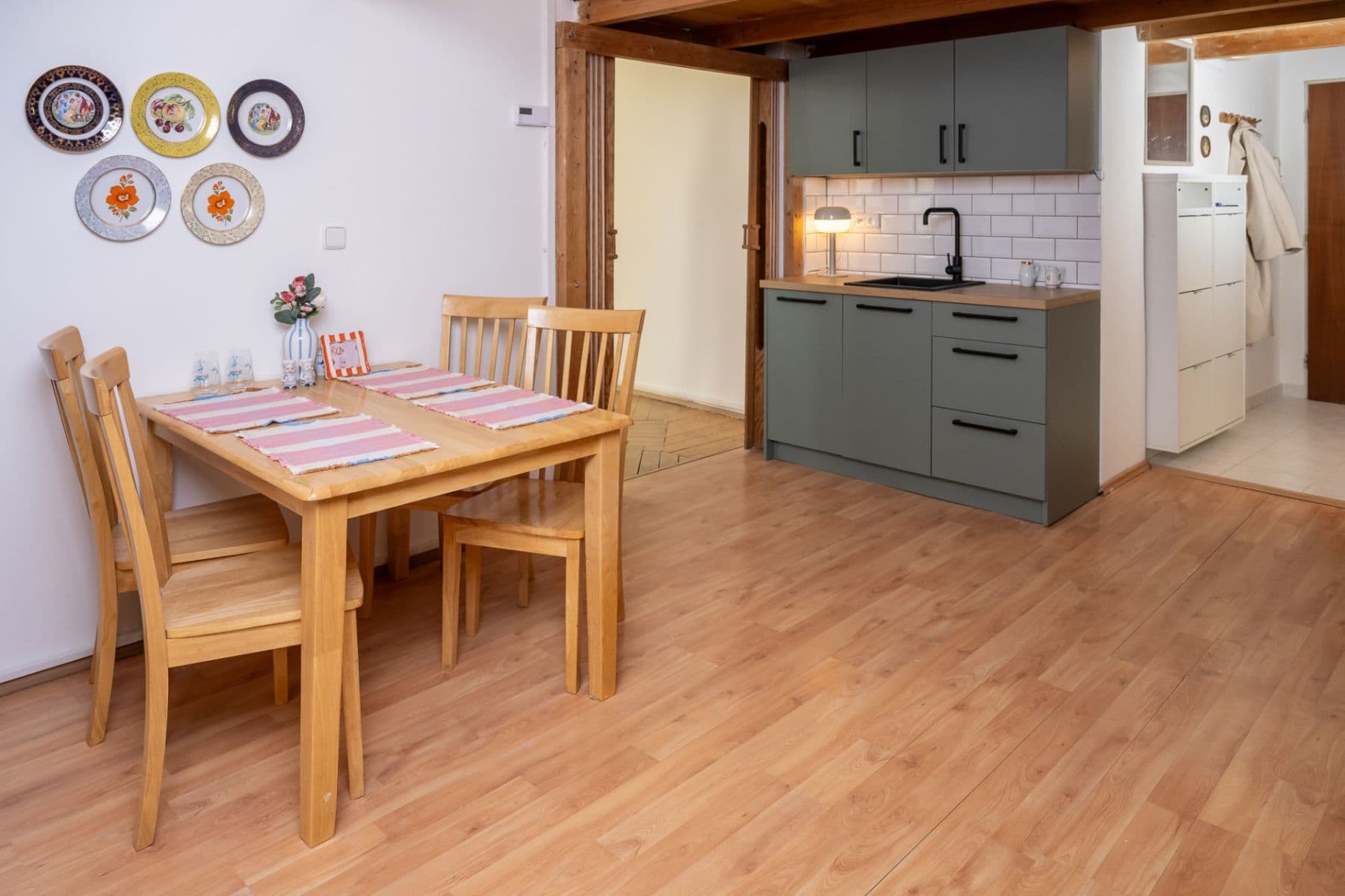 Pronájem bytu 2+kk 59 m², Klatovská třída, Plzeň, Plzeňský kraj Pronájem bytu 2+kk 59 m², Klatovská třída, Plzeň, Plzeňský kraj