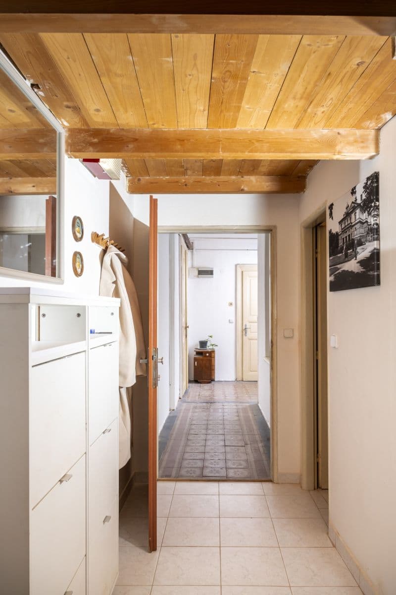 Pronájem bytu 2+kk 59 m², Klatovská třída, Plzeň, Plzeňský kraj Pronájem bytu 2+kk 59 m², Klatovská třída, Plzeň, Plzeňský kraj