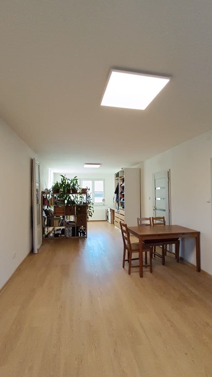 Prodej bytu 3+1 75 m², Počernická, Praha, Praha Prodej bytu 3+1 75 m², Počernická, Praha, Praha