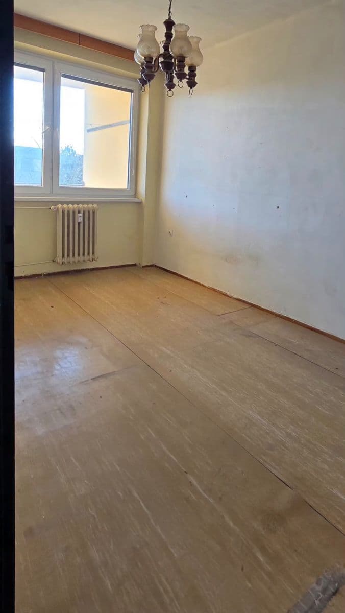 Prodej bytu 3+1 73 m², Štefcova, Hradec Králové, Královéhradecký kraj Prodej bytu 3+1 73 m², Štefcova, Hradec Králové, Královéhradecký kraj