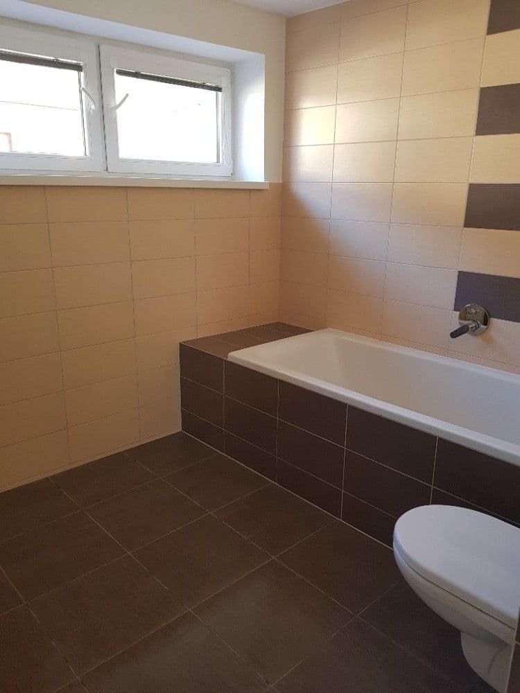 Pronájem bytu 3+kk 100 m², Brigádnická, Brno, Jihomoravský kraj Pronájem bytu 3+kk 100 m², Brigádnická, Brno, Jihomoravský kraj