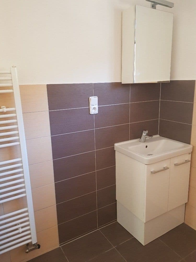 Pronájem bytu 3+kk 100 m², Brigádnická, Brno, Jihomoravský kraj Pronájem bytu 3+kk 100 m², Brigádnická, Brno, Jihomoravský kraj