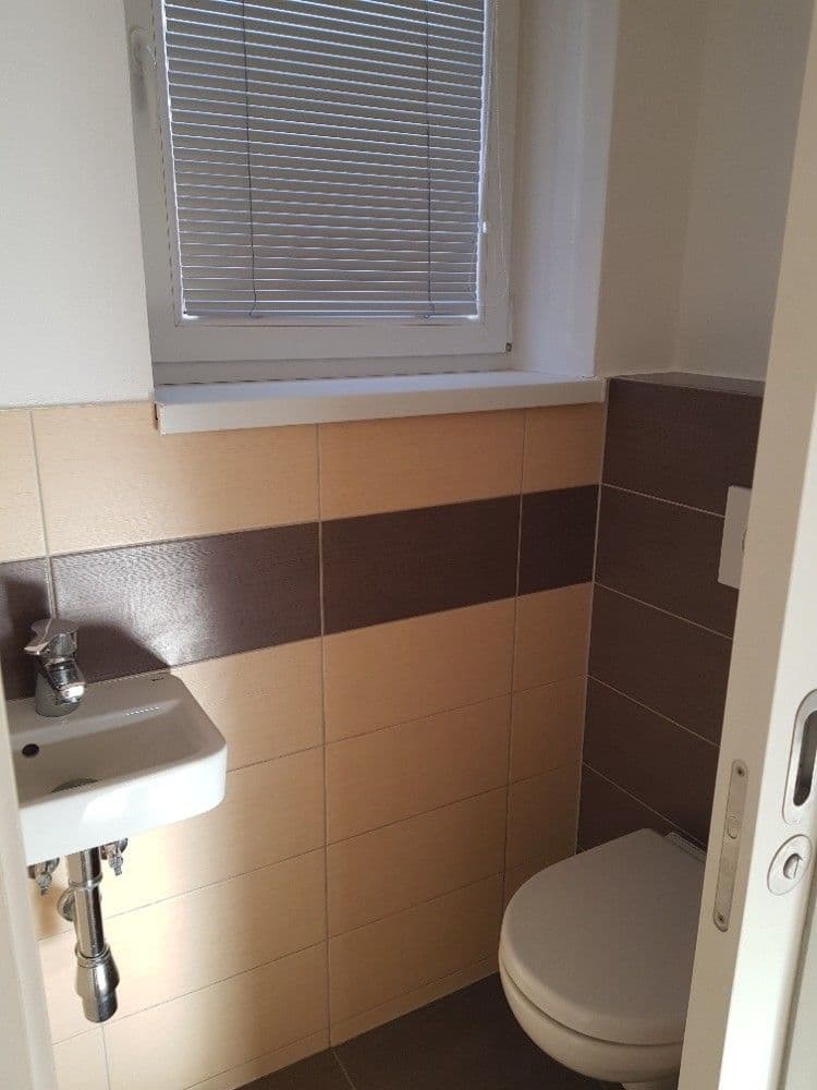 Pronájem bytu 3+kk 100 m², Brigádnická, Brno, Jihomoravský kraj Pronájem bytu 3+kk 100 m², Brigádnická, Brno, Jihomoravský kraj