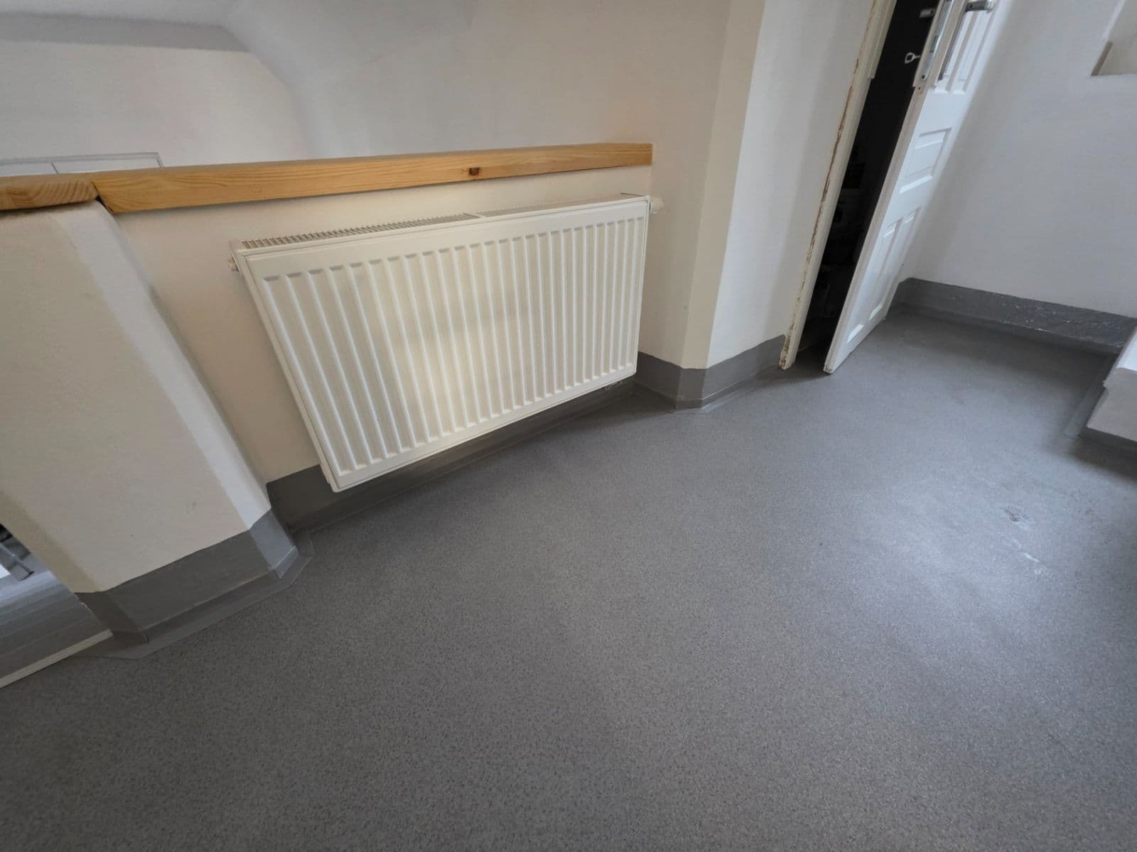 Pronájem bytu 3+kk 60 m², Železná, Ústí nad Labem, Ústecký kraj Pronájem bytu 3+kk 60 m², Železná, Ústí nad Labem, Ústecký kraj