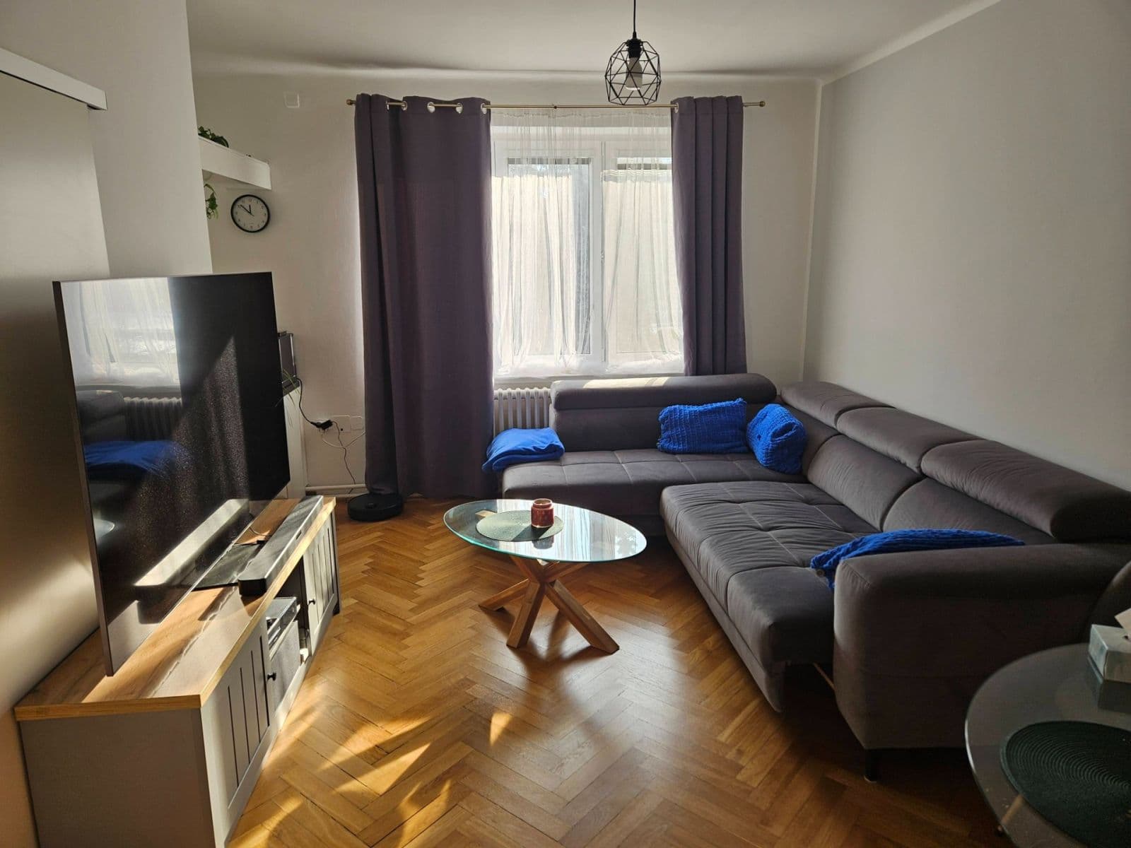 Pronájem bytu 3+1 73 m², Sezemická, Pardubice, Pardubický kraj Pronájem bytu 3+1 73 m², Sezemická, Pardubice, Pardubický kraj