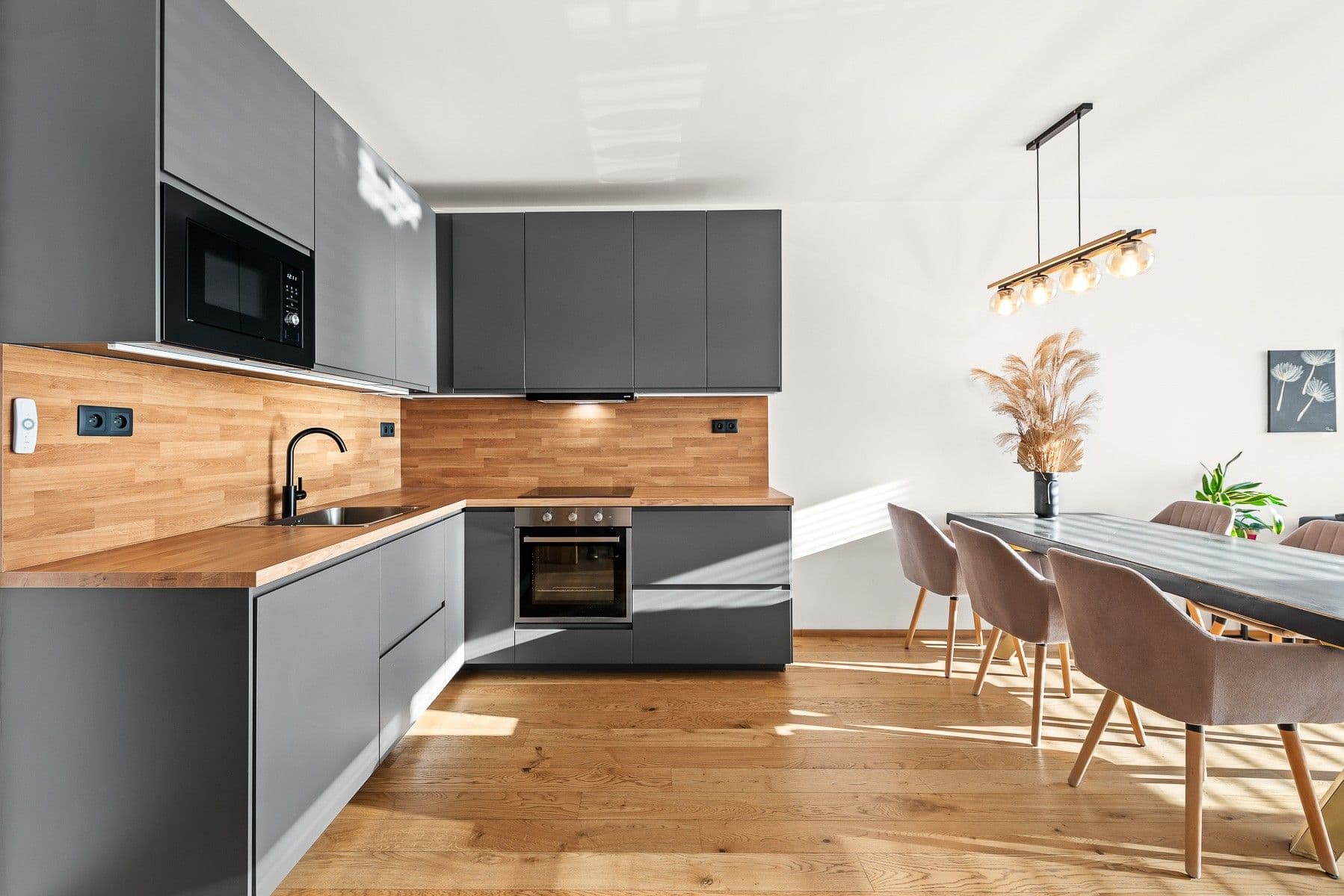 Pronájem bytu 3+kk 81 m², Šiklové, Praha, Praha Pronájem bytu 3+kk 81 m², Šiklové, Praha, Praha