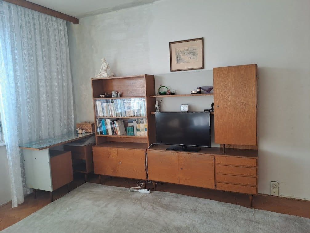 Pronájem bytu 1+1 36 m², 5. května, Rožnov pod Radhoštěm, Zlínský kraj Pronájem bytu 1+1 36 m², 5. května, Rožnov pod Radhoštěm, Zlínský kraj