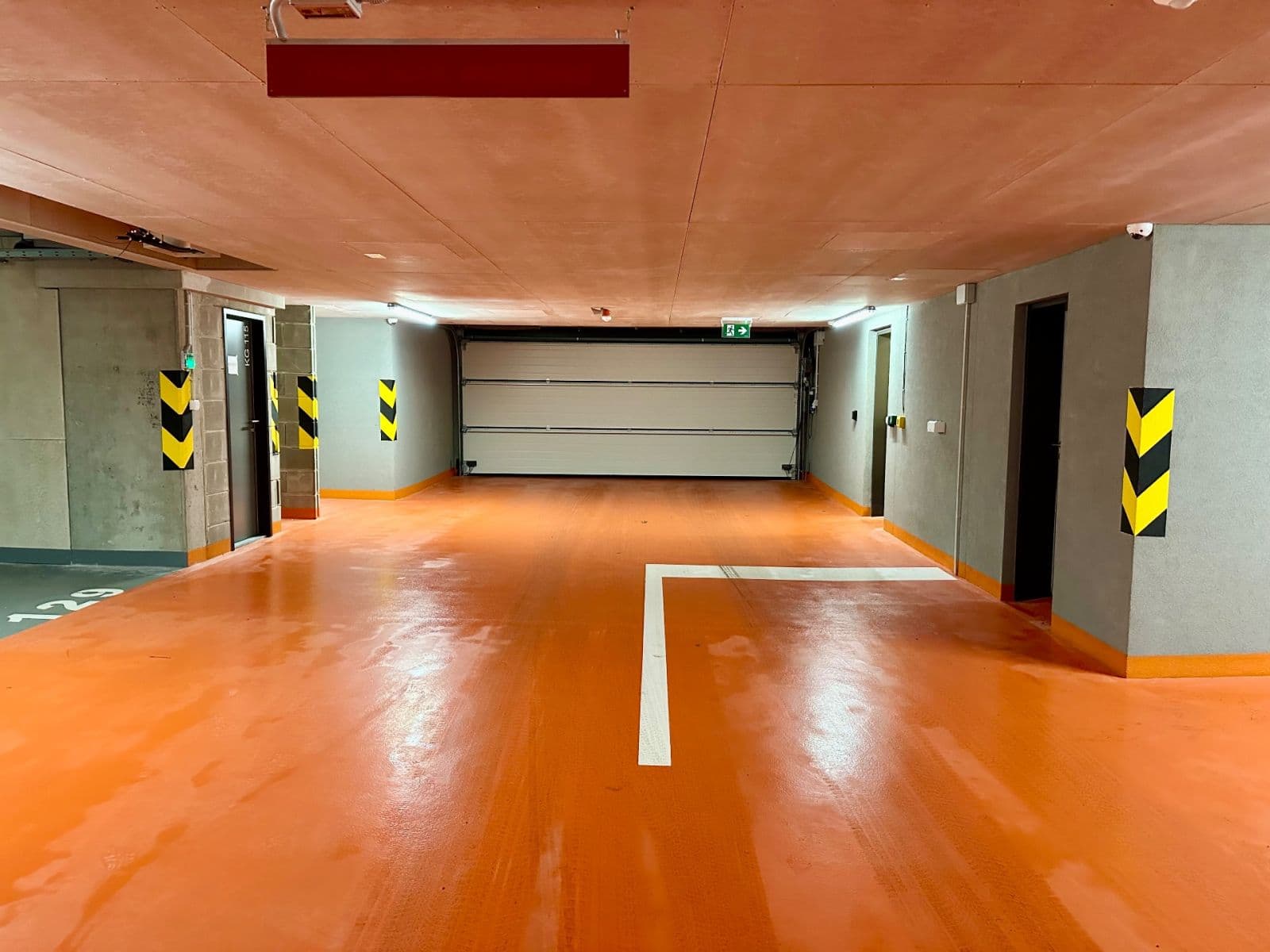 Pronájem garáže 14 m², Stočesova, Praha, Praha Pronájem garáže 14 m², Stočesova, Praha, Praha