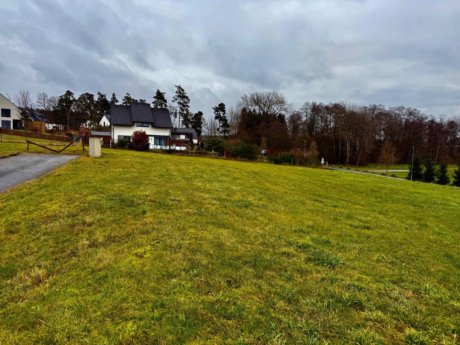 Prodej pozemku 1.010 m², Letkov, Plzeňský kraj Prodej pozemku 1.010 m², Letkov, Plzeňský kraj