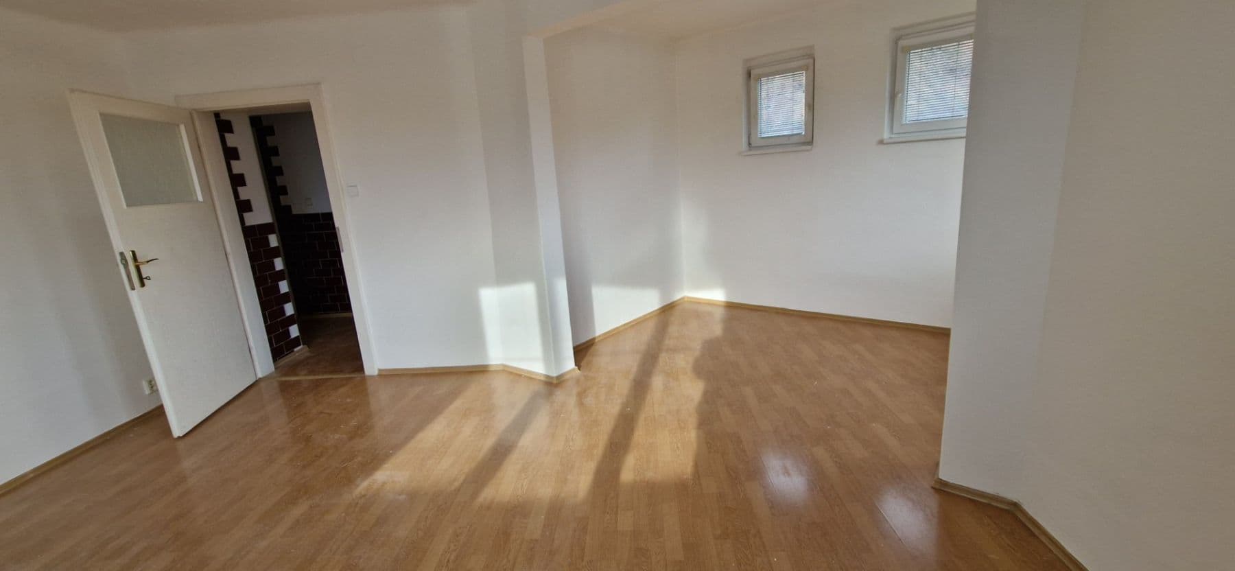 Pronájem bytu 3+1 75 m², Pellicova, Brno, Jihomoravský kraj Pronájem bytu 3+1 75 m², Pellicova, Brno, Jihomoravský kraj