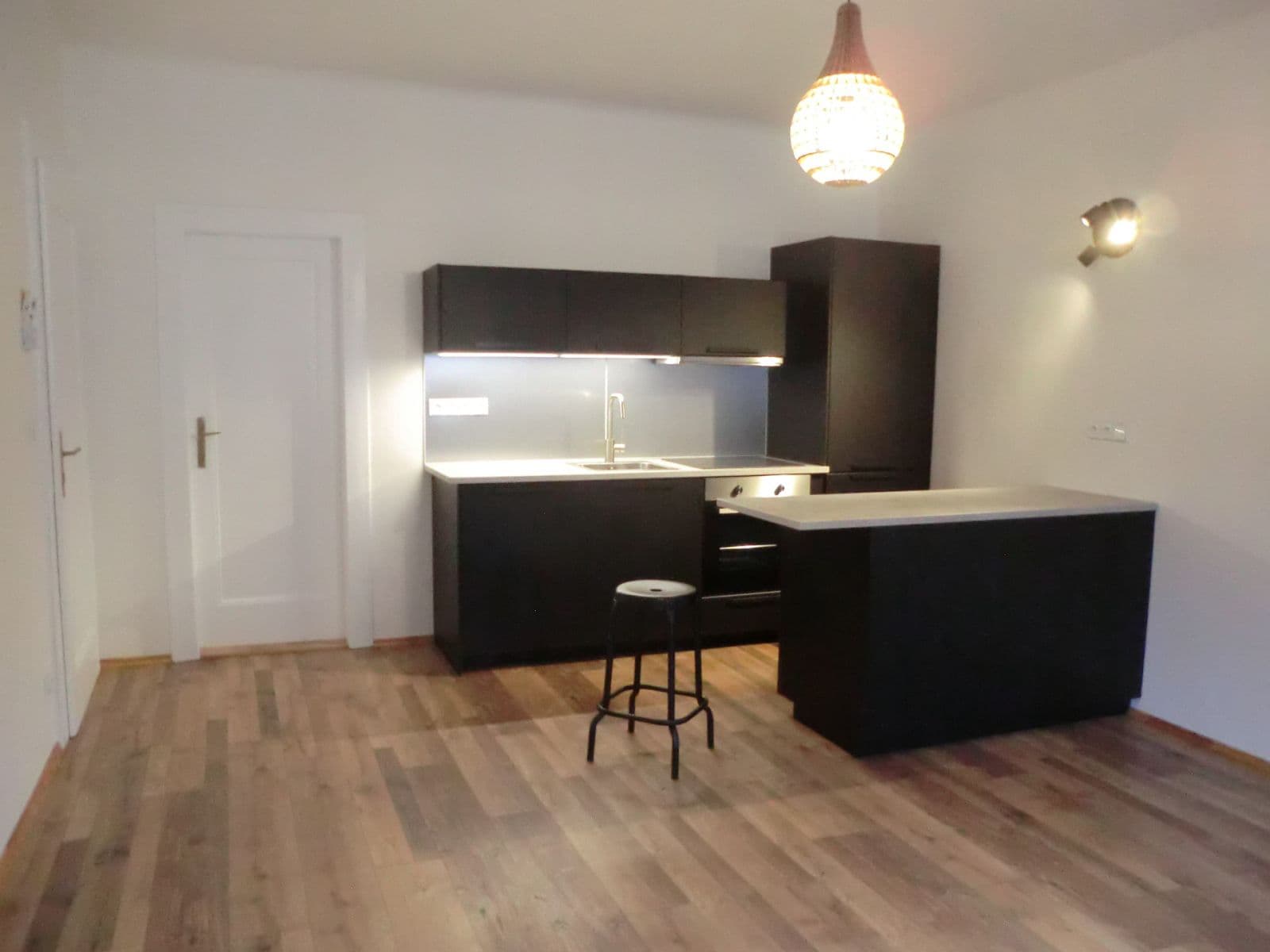 Pronájem bytu 2+kk 50 m², Kotěrova, Praha, Praha Pronájem bytu 2+kk 50 m², Kotěrova, Praha, Praha