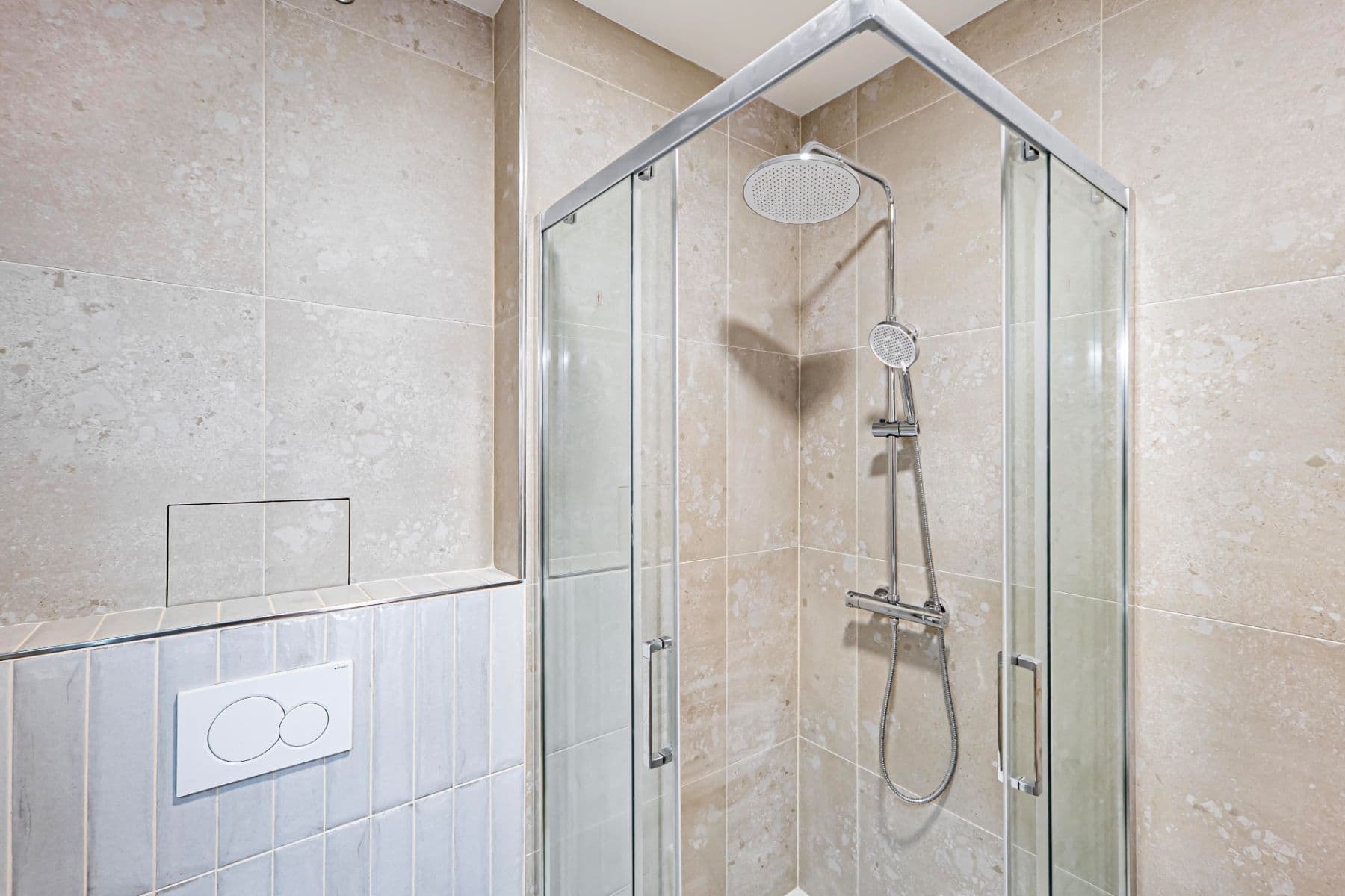 Pronájem bytu 1+kk 26 m², U Kublova, Praha, Praha Pronájem bytu 1+kk 26 m², U Kublova, Praha, Praha