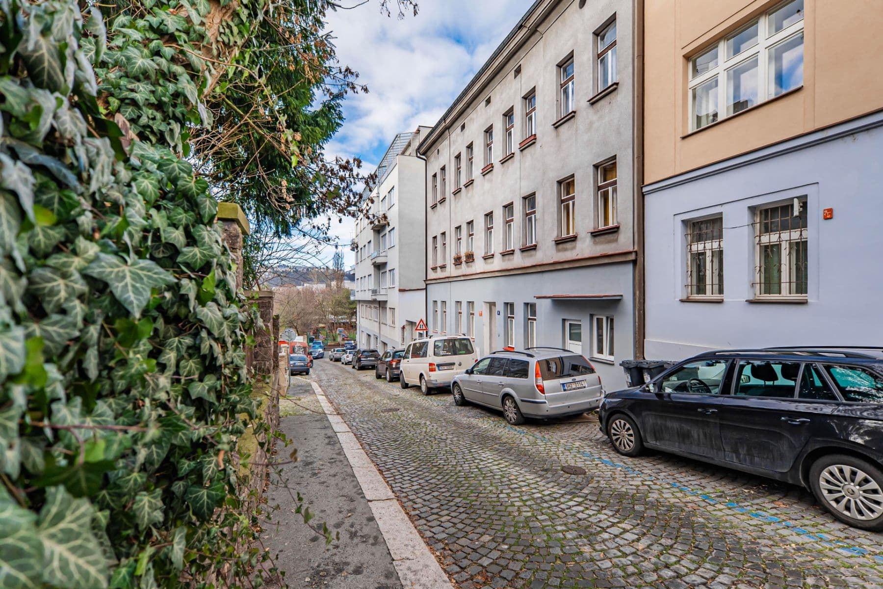 Pronájem bytu 1+kk 26 m², U Kublova, Praha, Praha Pronájem bytu 1+kk 26 m², U Kublova, Praha, Praha