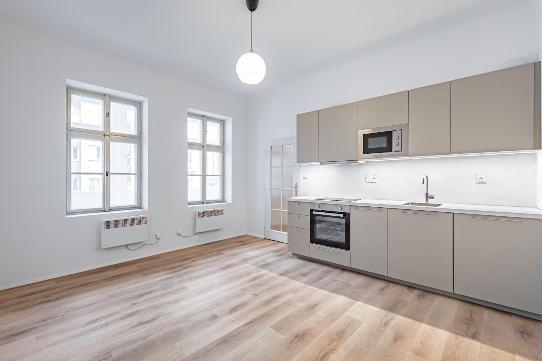 Pronájem bytu 1+kk 26 m², U Kublova, Praha, Praha Pronájem bytu 1+kk 26 m², U Kublova, Praha, Praha