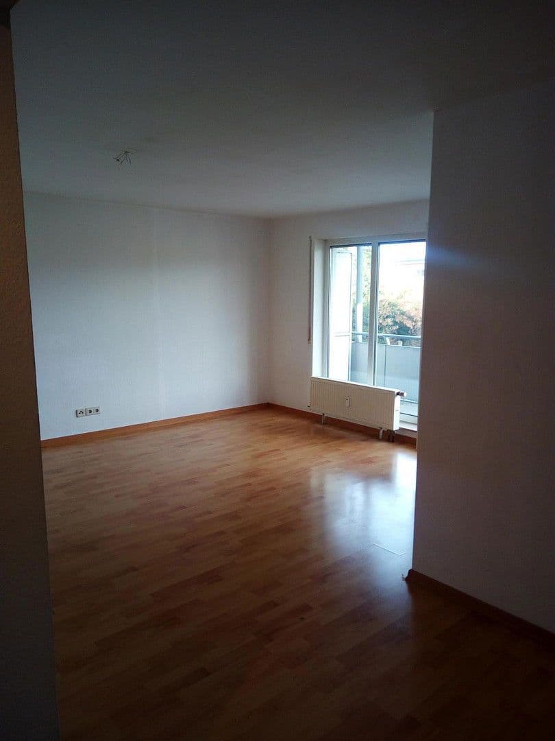 Pronájem bytu 2+1 45 m², Austraße 1, Vaihingen an der Enz, Bádensko-Württembersko Pronájem bytu 2+1 45 m², Austraße 1, Vaihingen an der Enz, Bádensko-Württembersko