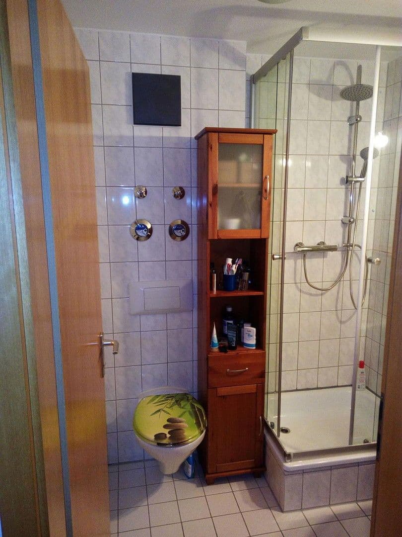 Pronájem bytu 2+1 45 m², Austraße 1, Vaihingen an der Enz, Bádensko-Württembersko Pronájem bytu 2+1 45 m², Austraße 1, Vaihingen an der Enz, Bádensko-Württembersko