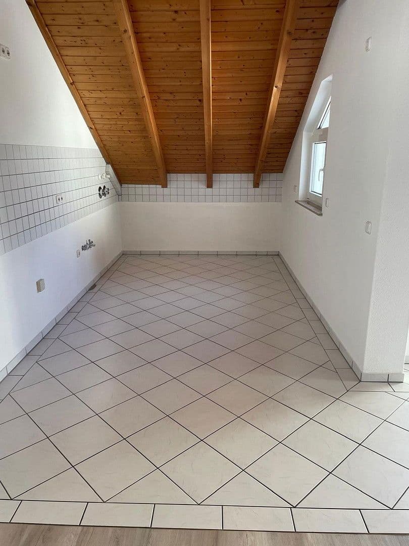 Pronájem bytu 3+1 120 m², Bischofsheim, Hessen Pronájem bytu 3+1 120 m², Bischofsheim, Hessen