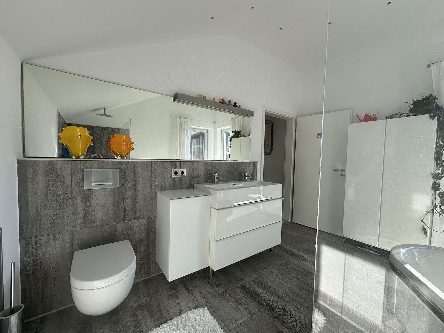 Prodej domu 155 m², pozemek 721 m², Nelkenstr. 10, Kirchweidach, Bavorsko Prodej domu 155 m², pozemek 721 m², Nelkenstr. 10, Kirchweidach, Bavorsko