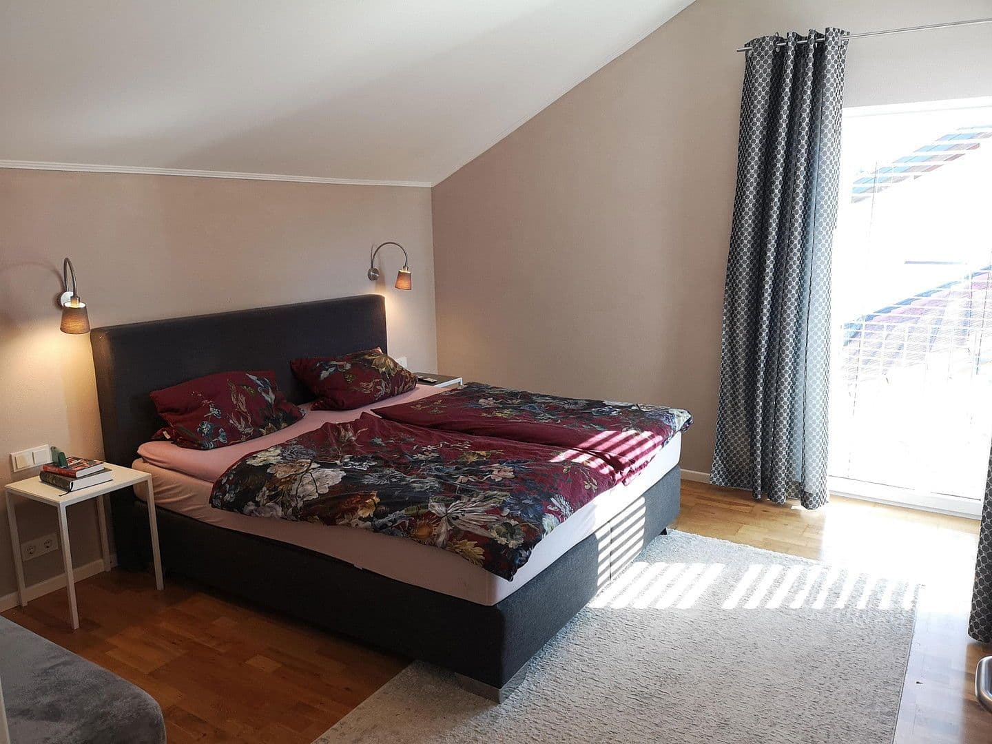 Prodej domu 155 m², pozemek 721 m², Nelkenstr. 10, Kirchweidach, Bavorsko Prodej domu 155 m², pozemek 721 m², Nelkenstr. 10, Kirchweidach, Bavorsko