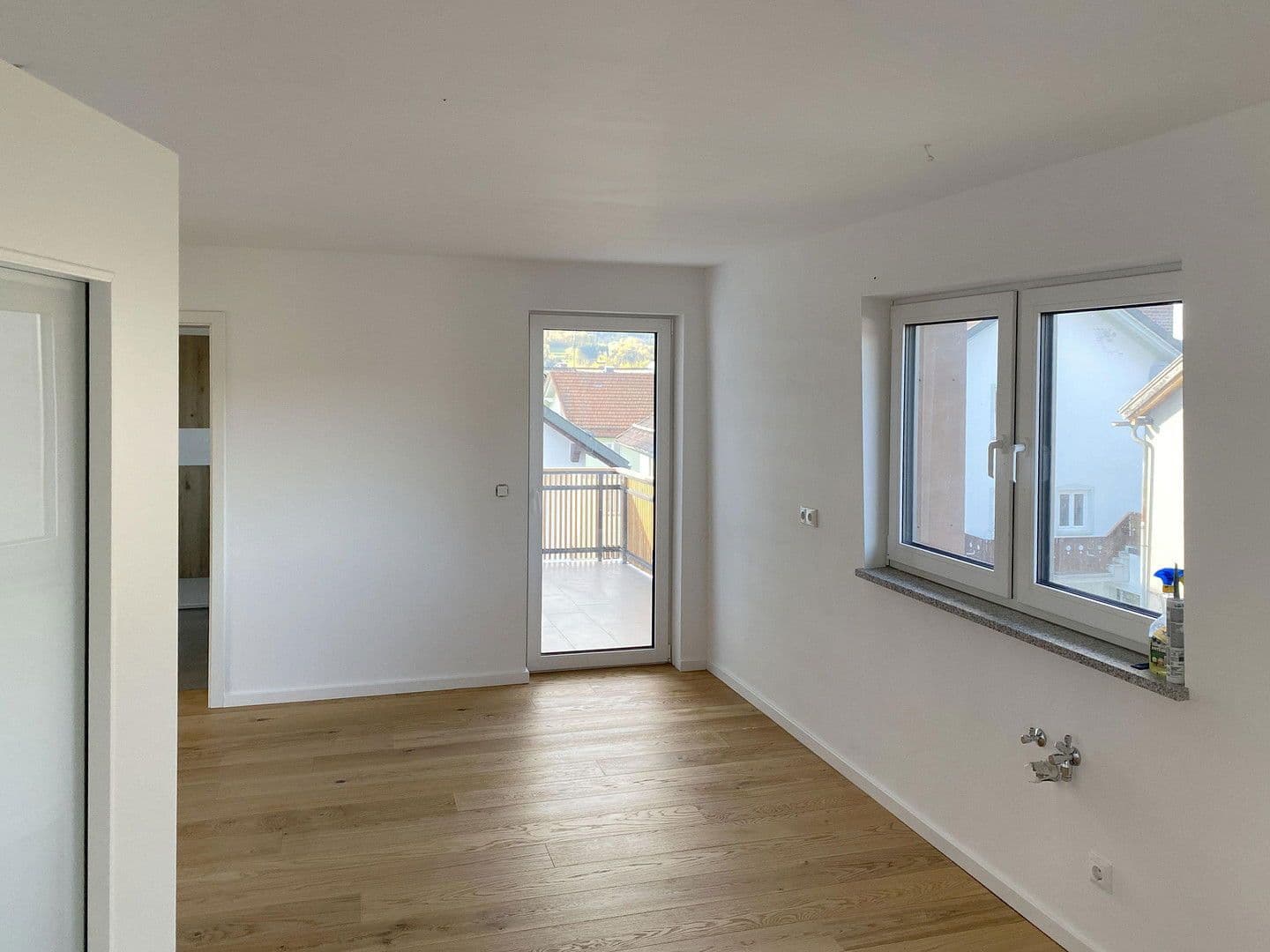 Prodej domu 256 m², pozemek 510 m², Konditorgaßl 4, Ruhmannsfelden, Bavorsko Prodej domu 256 m², pozemek 510 m², Konditorgaßl 4, Ruhmannsfelden, Bavorsko