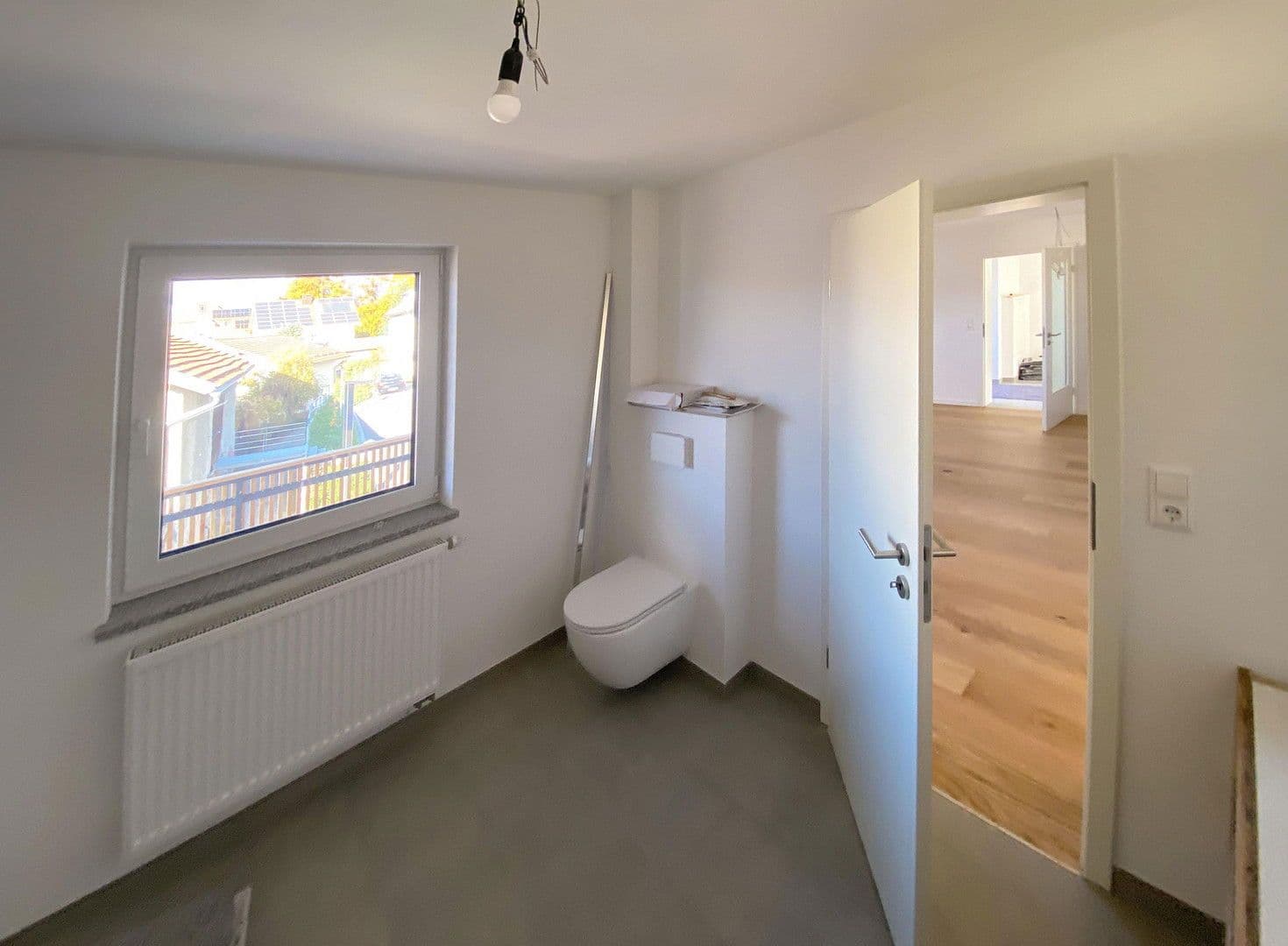 Prodej domu 256 m², pozemek 510 m², Konditorgaßl 4, Ruhmannsfelden, Bavorsko Prodej domu 256 m², pozemek 510 m², Konditorgaßl 4, Ruhmannsfelden, Bavorsko