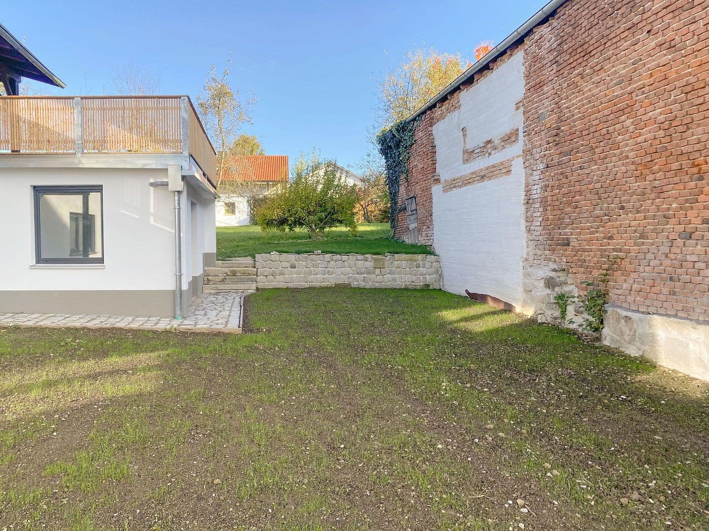 Prodej domu 256 m², pozemek 510 m², Konditorgaßl 4, Ruhmannsfelden, Bavorsko Prodej domu 256 m², pozemek 510 m², Konditorgaßl 4, Ruhmannsfelden, Bavorsko