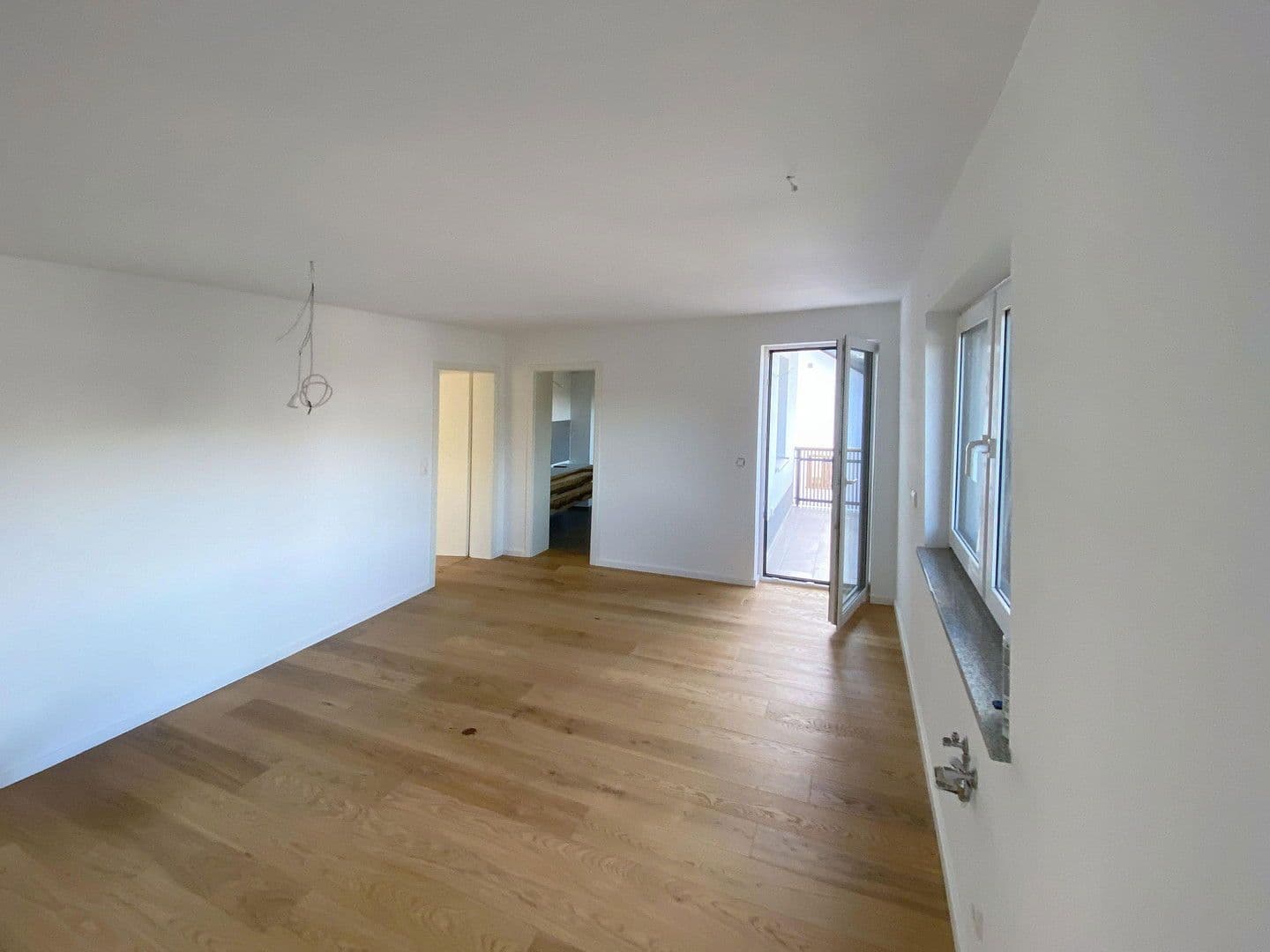 Prodej domu 256 m², pozemek 510 m², Konditorgaßl 4, Ruhmannsfelden, Bavorsko Prodej domu 256 m², pozemek 510 m², Konditorgaßl 4, Ruhmannsfelden, Bavorsko